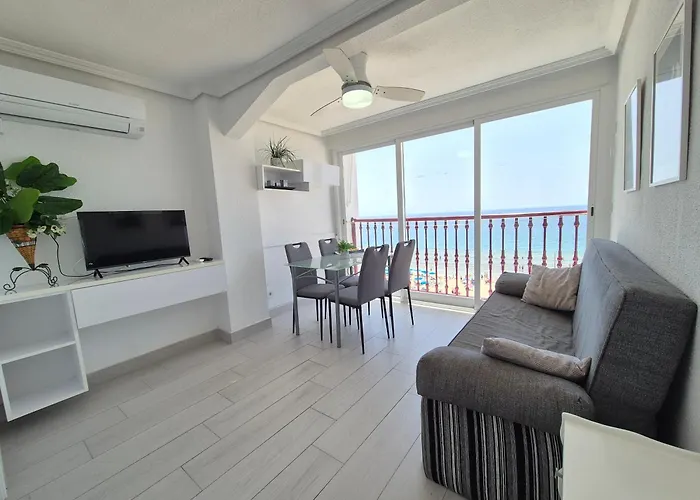 Las Damas Estudio-Fincas Benidorm