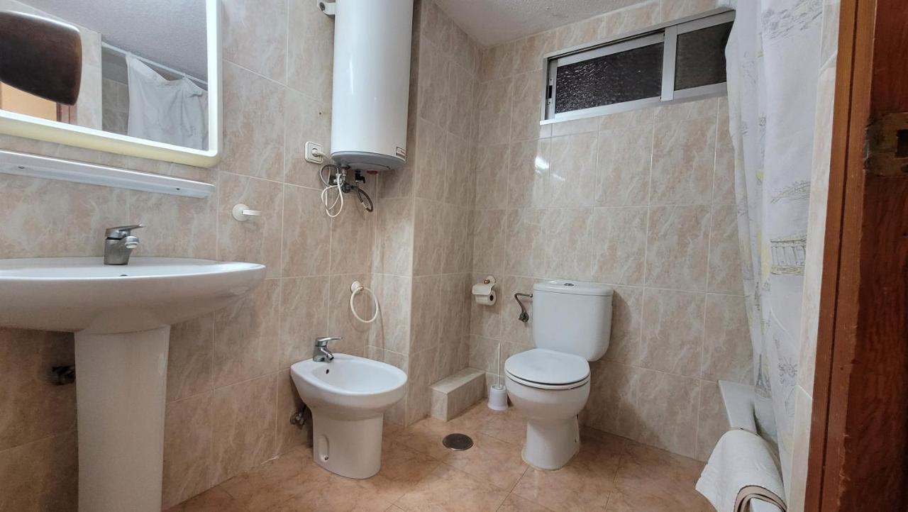 Damas Estudio-fincas Appartement *